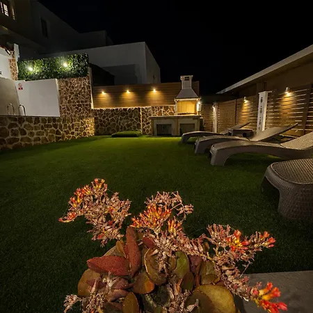 Katsaras Sunset & Pool House Villa *